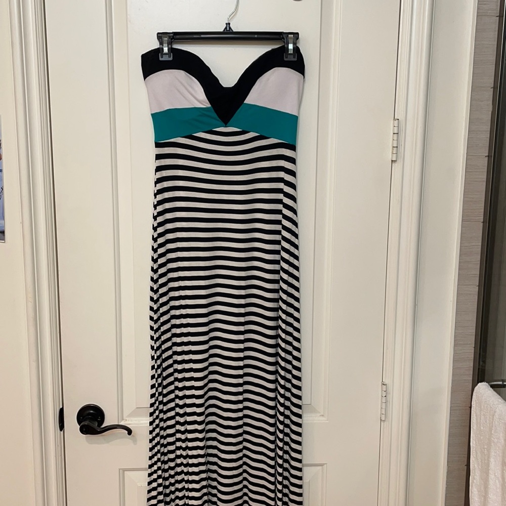 Bebe Maxi Dress